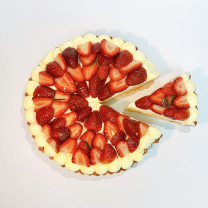 Strawberry Tart Cake